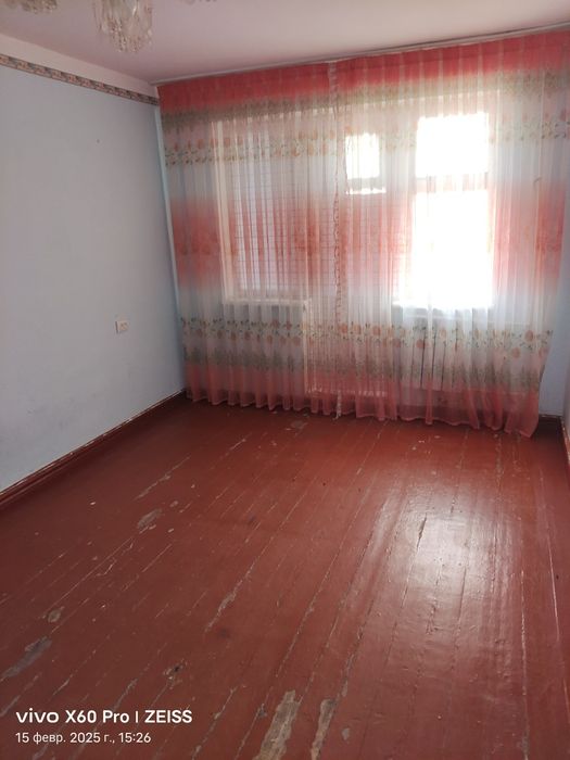 Чирчик  Шахар 1 МК 2 дом Аристон бор ижарага берилади факат оила куямз