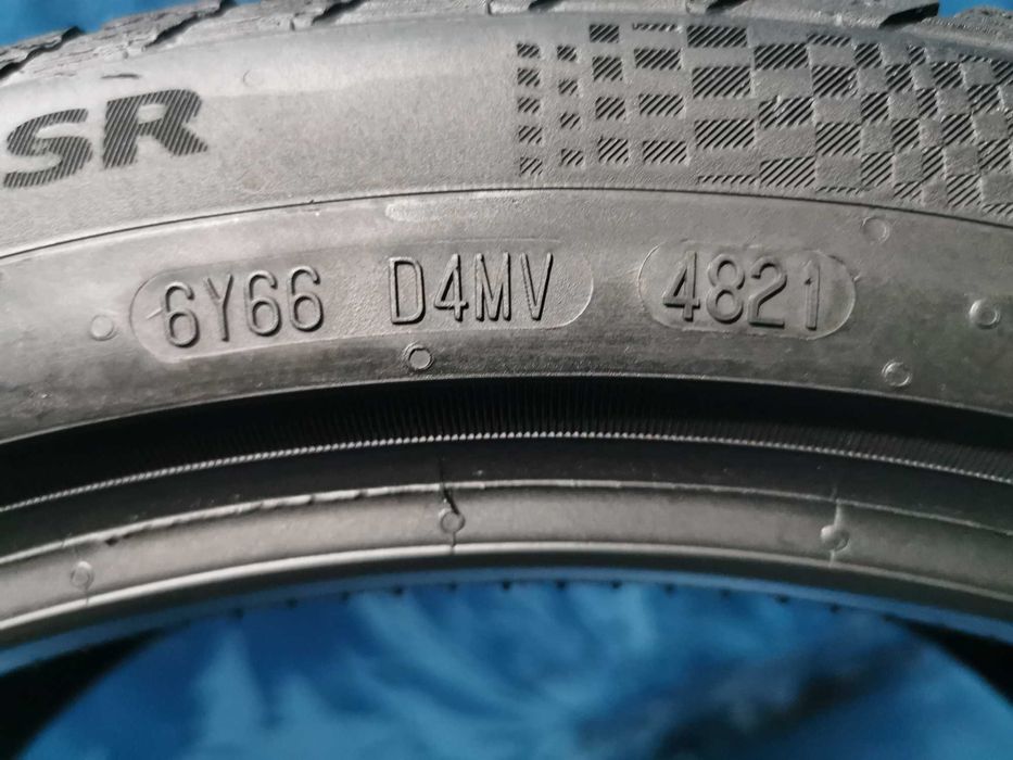 245/40 R19 - 275/35 R19 continental runflat m+s 4 bucati