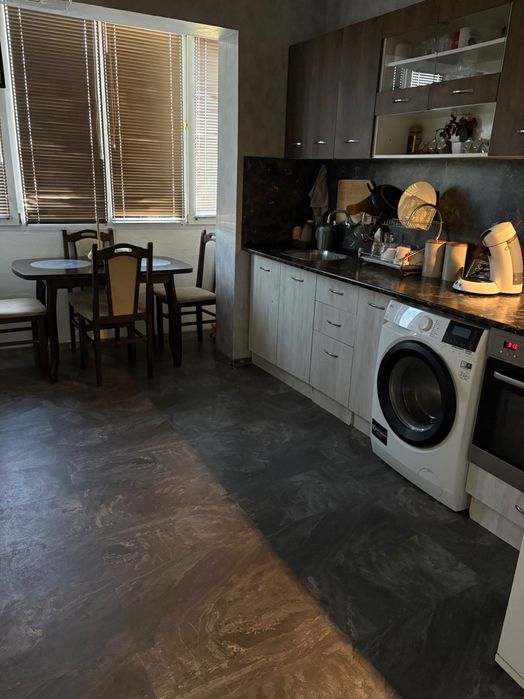 Продава се Двустаен апартамент в Враца, Център - 65 кв.м за 1883 €/кв.м - Снимка #5