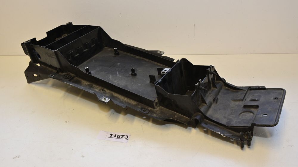 Undertail Plastic Aparatoare Roata Spate Aprilia RSV 1000 1998 - 2003