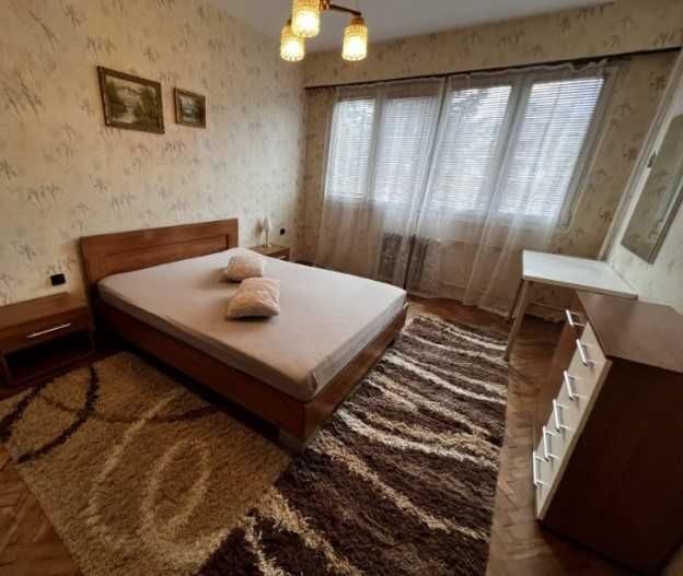 Дава се под наем Тристаен апартамент в София, Изток - 110 кв.м за 750 € - Снимка #5