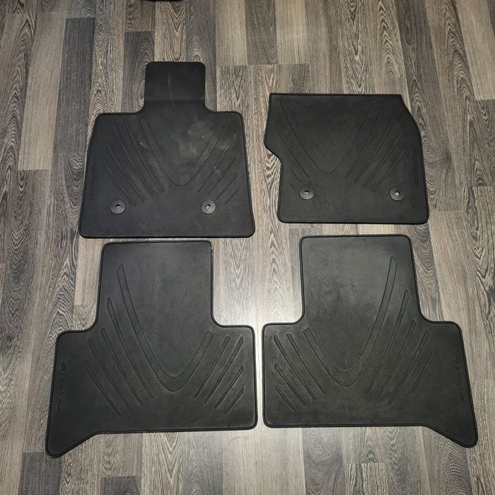 Оригинални гумени стелки за Алфа Ромео Стелвио