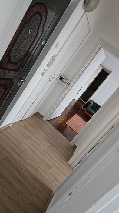 apartament de inchiriat