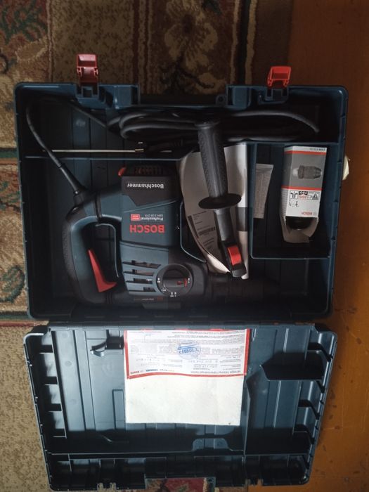 BOSCH прифоратор