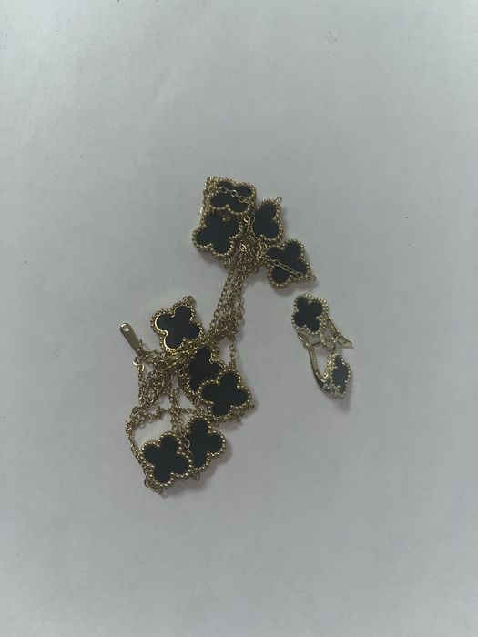 Хюпинг комплект серьги 1500тг