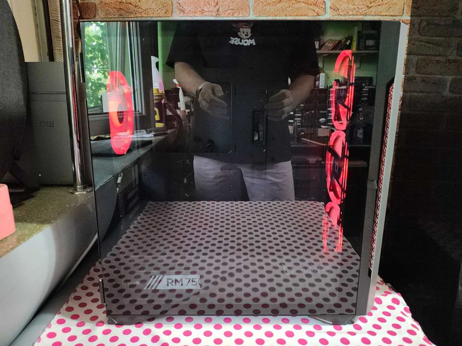 Carcasa Pc AQIRYS Aquilla Black ARGB.