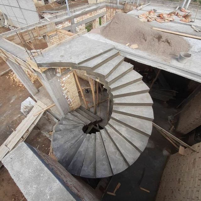 Zina Qarshi beton