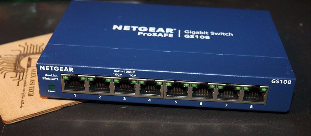 Unmanaged Switch Metal 8 x 1 Gigabit Netgear ProSafe GS108 V4