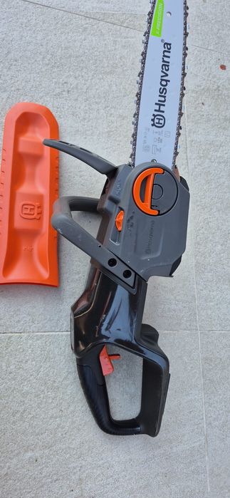 Husqvarna drujba pe acumulator
