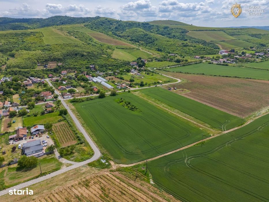 De vanzare teren intravilan Minis