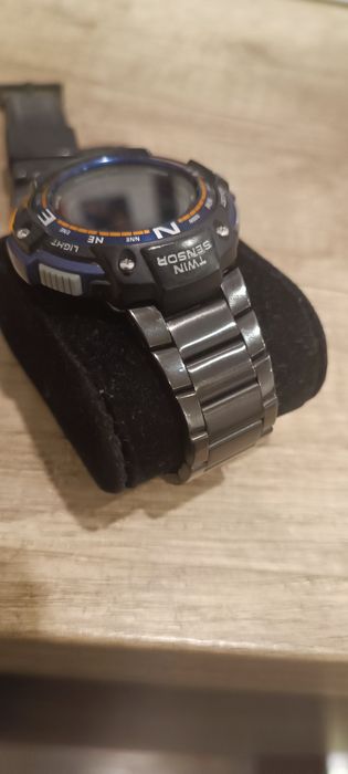 Продавам Casio SGW 100 2ber