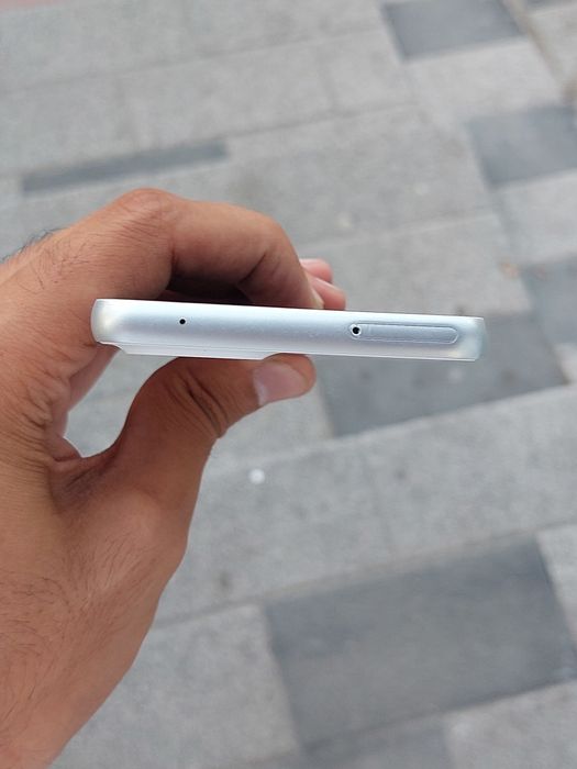Samsung A33 128GB srochna sotiladi