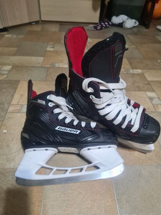 Коньки Bauer б/у