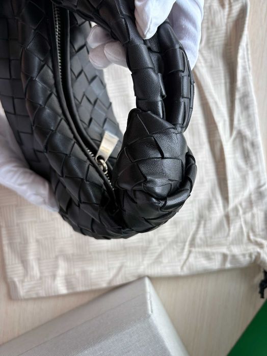 Bottega Veneta Mini Jodie Black – черна дамска чанта