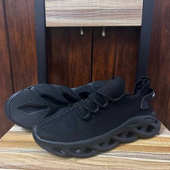 Маратонки унисекс