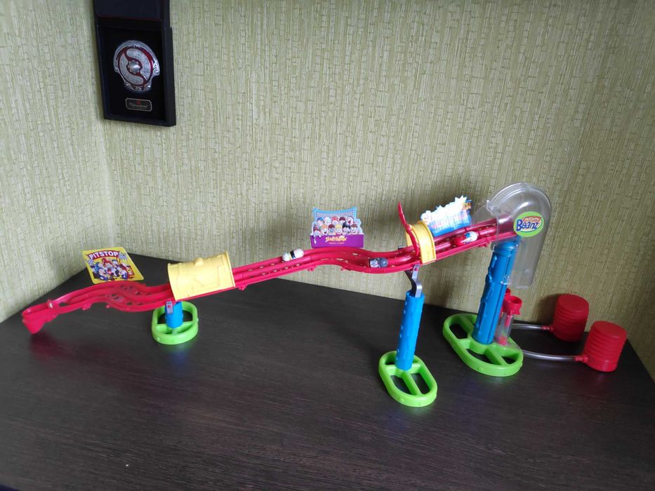 Slam'n Smash Race track