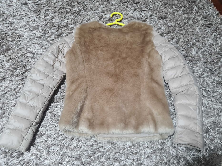 Geacă damă Benetton marimea [IT]42, [UK]10, cam un S-M mic