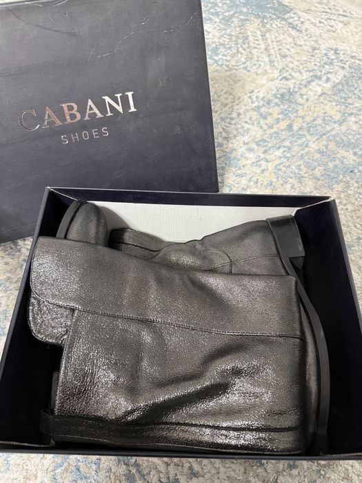 Сапожки женские