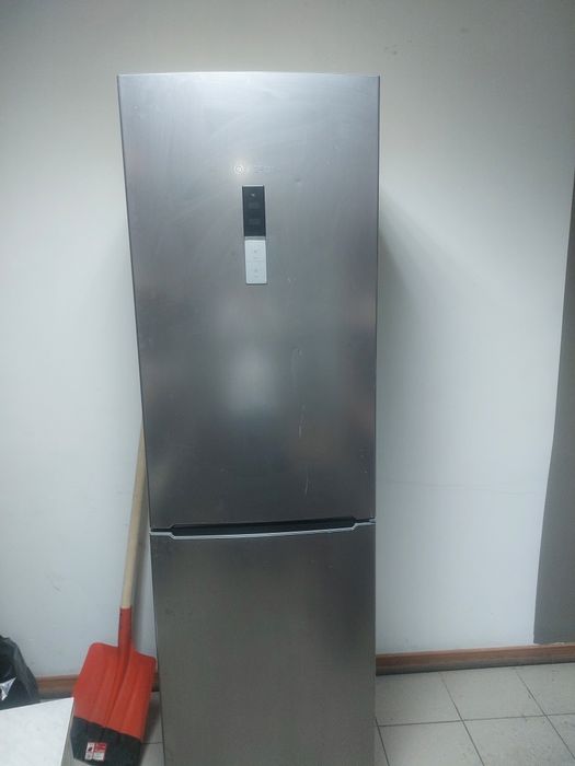 Холодильник BOSCH