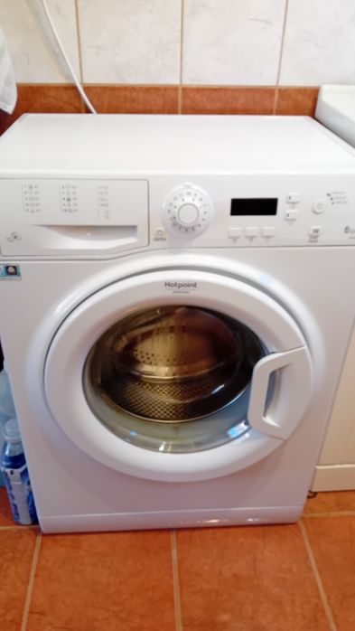 Masina de spălat rufe,cu încărcare frontală Ariston hotpoint wmsf 622  6 kg încărcare,A++