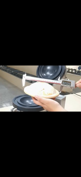 NOI - Prese UFO / OZN Burger - 4 buc pentru Horeca