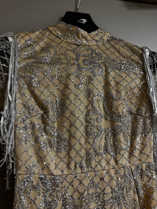 Къса официална рокля