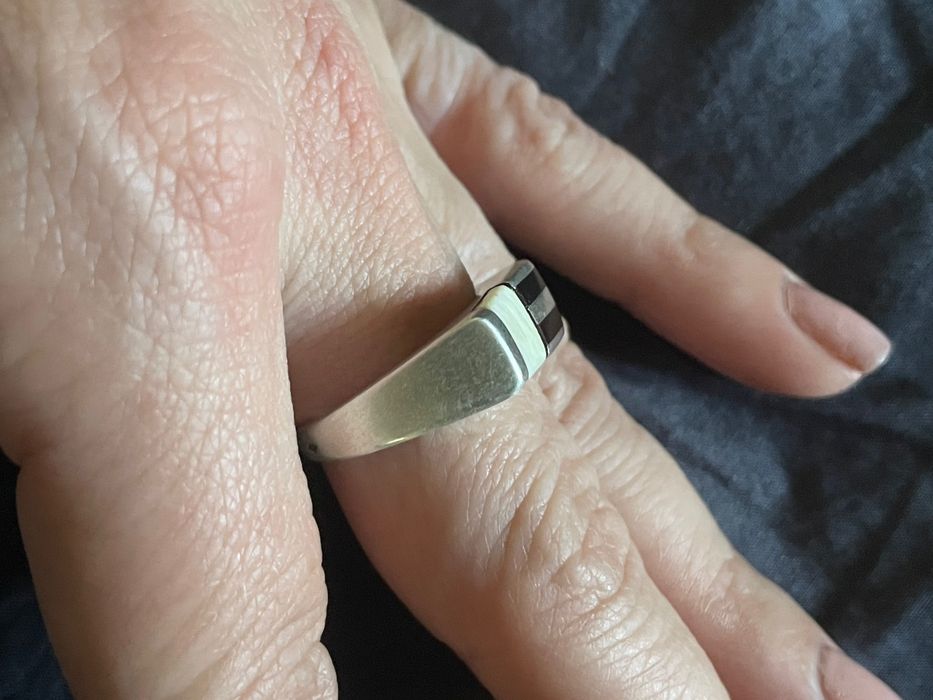 Сребърен пръстен