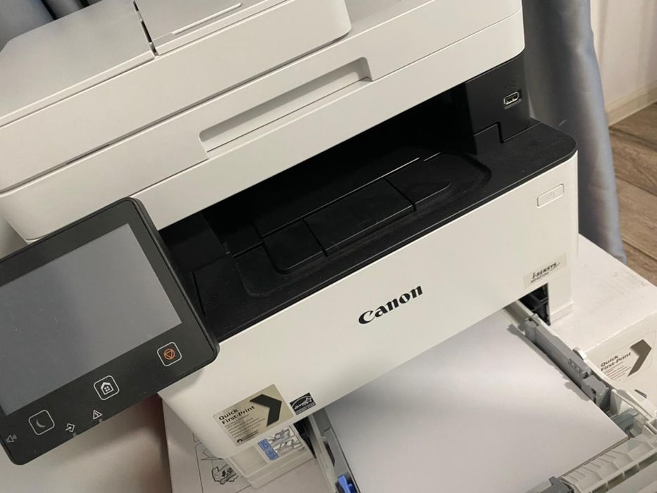 Многофункциональное Устройство (МФУ) Canon