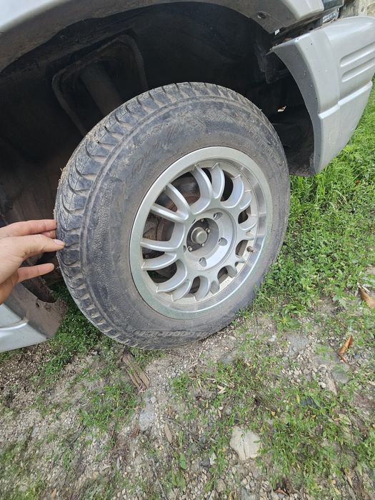 Piese Suzuki Grand Vitara 2.5/2.0 /Elemente caroserie/Transmisie