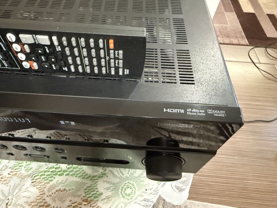 Yamaha RX-V673 Ресивър 4K