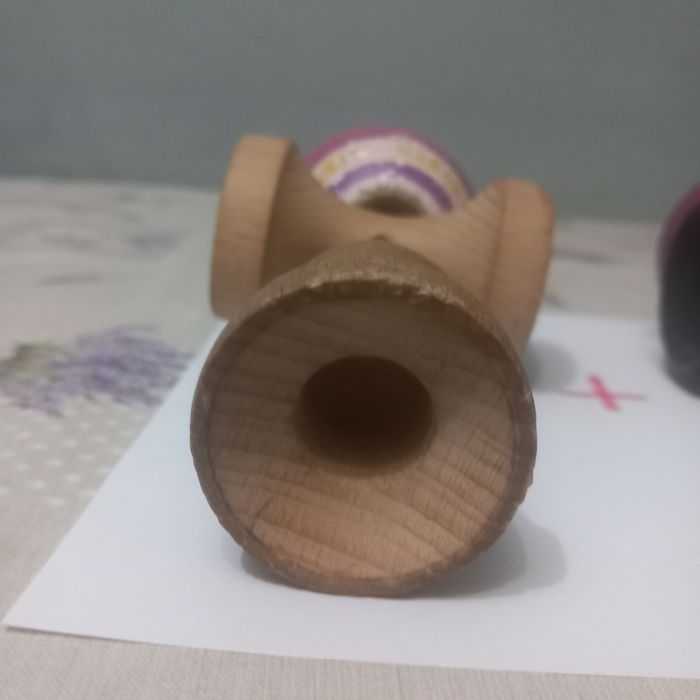 Vând kendama europe tensei sumaze roar gg+kendama okendama space 3 violet+slayband negru+3 ațe