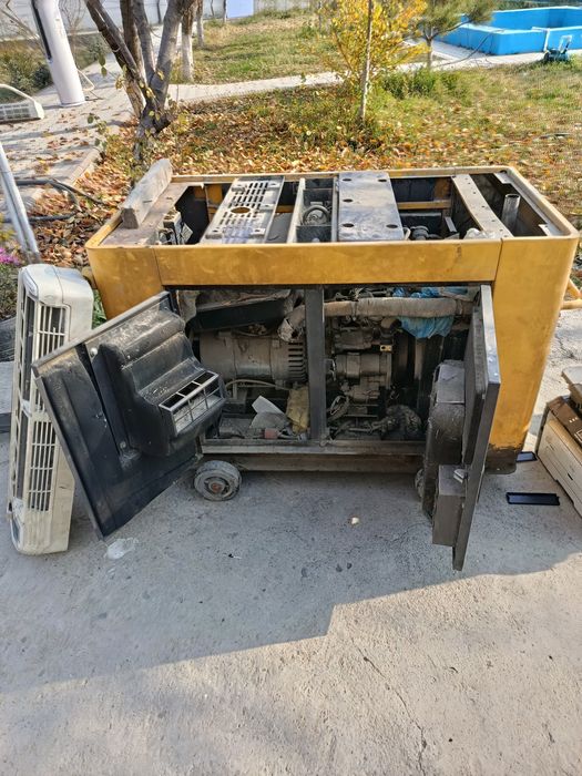 Генератор движок 10 КВ сотилади