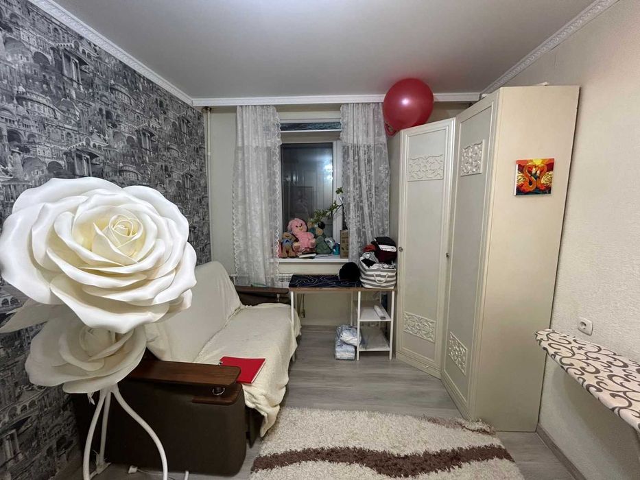 Продам 4х комн кв Тургенева