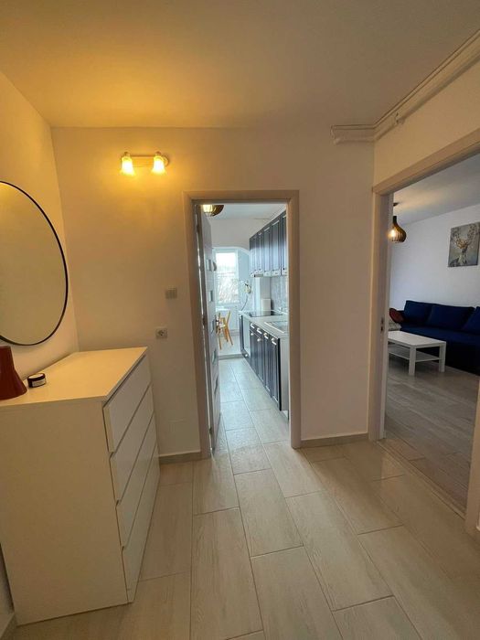 3 camere spaţios complet utilat
