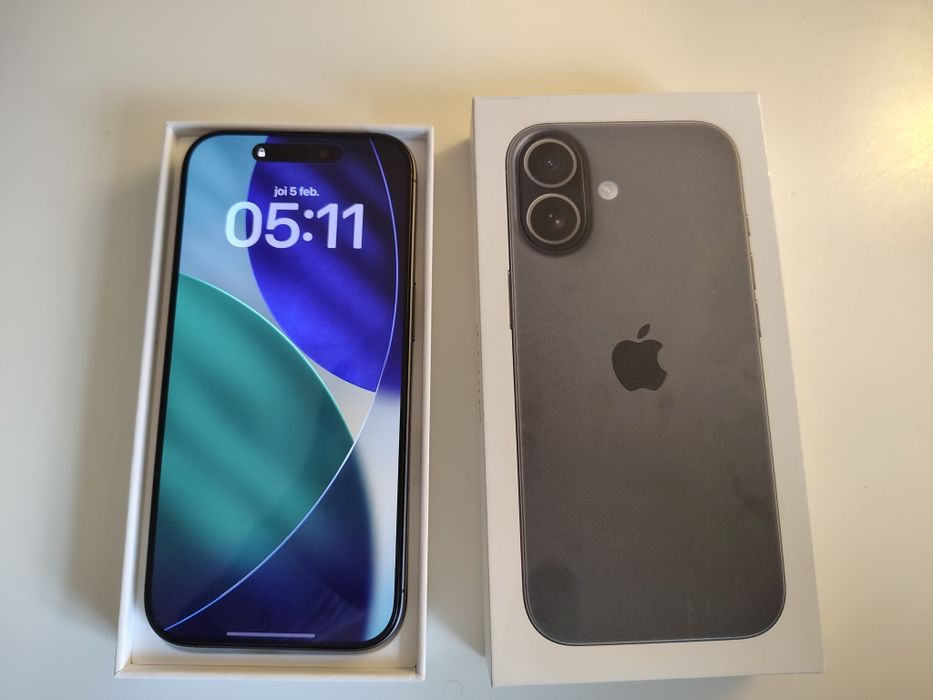 Vand iPhone 17 - 256 GB - 100% Bat - 79 cicluri-  Cutie