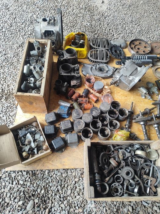 Продаются Запчясти на Урал