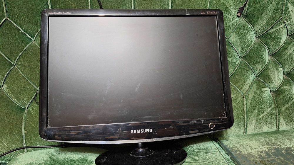 монитор samsung 20" с VGA и DVI входами