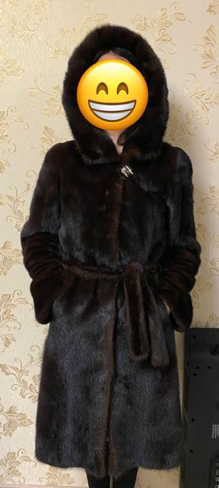Продам норковую шубу