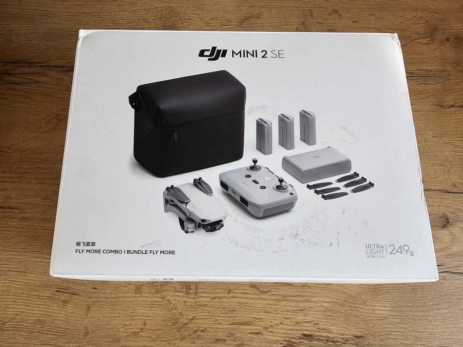 Drona DJI Mini 2 SE Fly More Combo