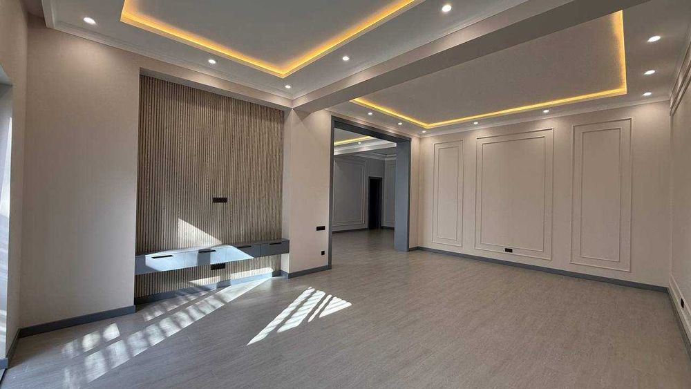 отдельностоящее здание в престижном районе. НОВОЕ - с ремонтом