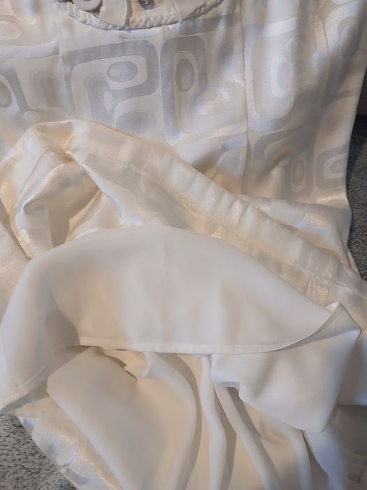 superbă rochița Mondo by Guess, nr 38