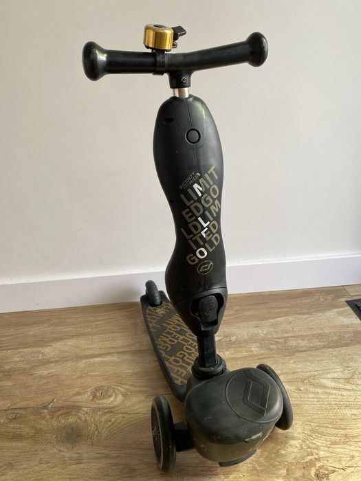 Trotineta cu sezut Scootand Ride