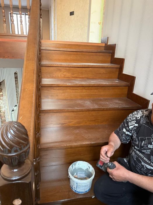 Лестница из натурального дуба б/у