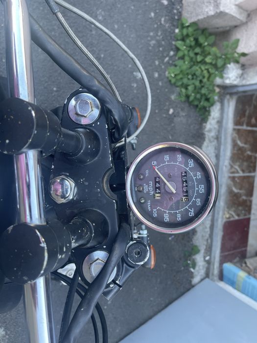 Honda Magna VF750, un chopper clasic de legenda