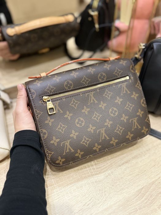 Сумки Michael Kors Ava, LV Pochette Metis