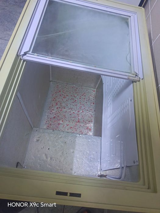 Продам Морозильник