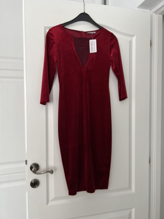 Rochita eveniment, catifea rosie