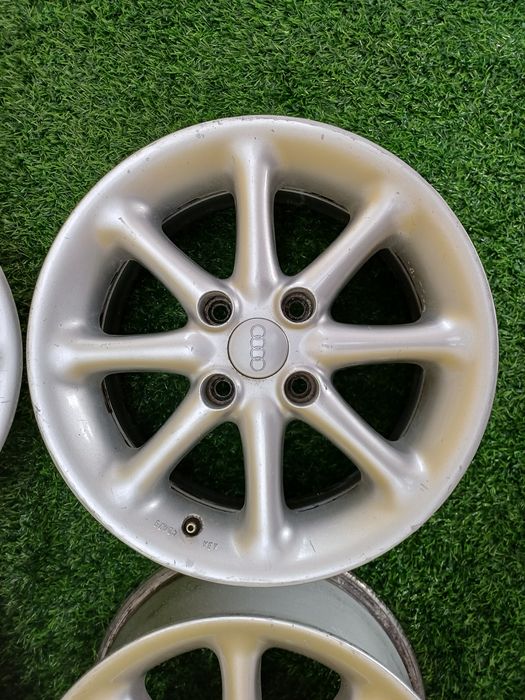 Диски R15 4x108 на Audi.