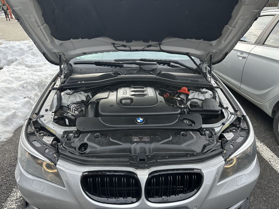 BMW Seria 5, E60 520d