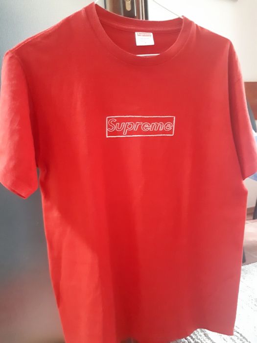 Vand tricou supreme×kaws collab colectie veche 2011